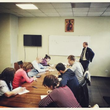 Прошли первые занятия «Школы библейской филологии»